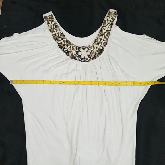 Lette beaded cold shoulder ivory top. Size S - Picture 11 of 13